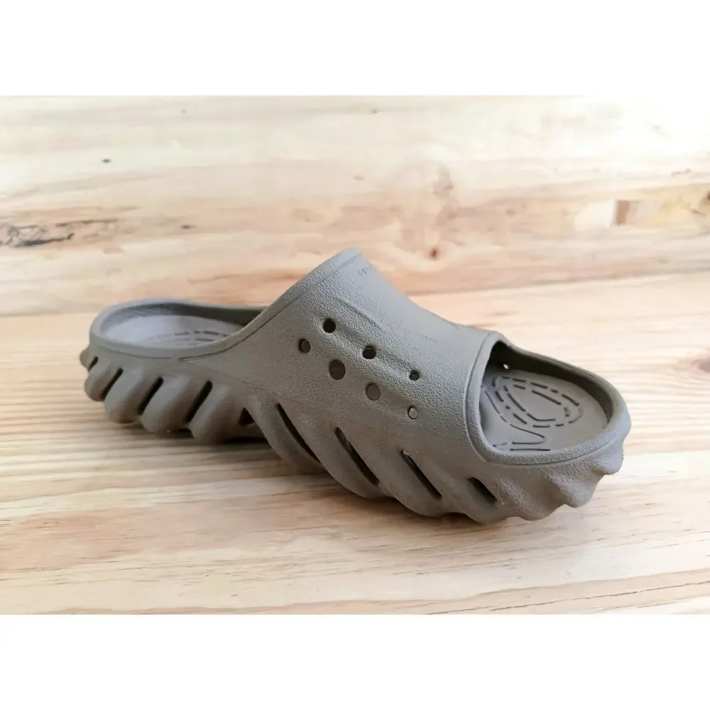 Crocs Echo Slide Sandals Unisex Size M6 W8 Beige Lightweight Comfort Pre-Owned